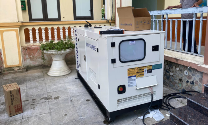 Máy phát điện Hyundai DHY-55KSE